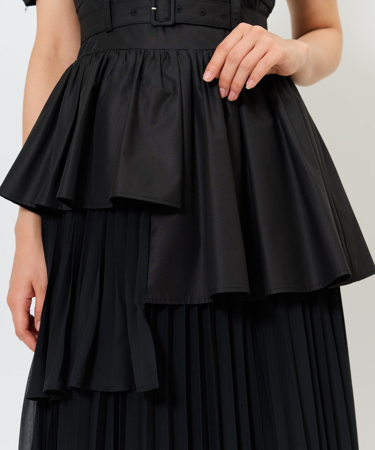 アンドクチュール「アシメプリーツティアードワンピース」|ワンピース|