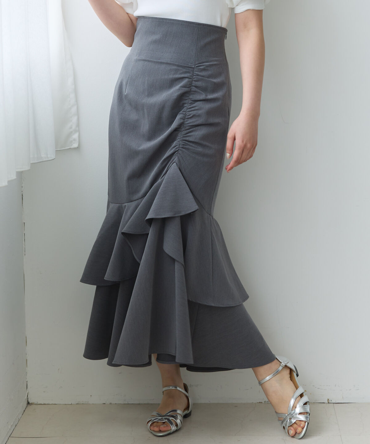 アンドクチュール「アシメギャザーフリルマーメイドスカート」|タイト|