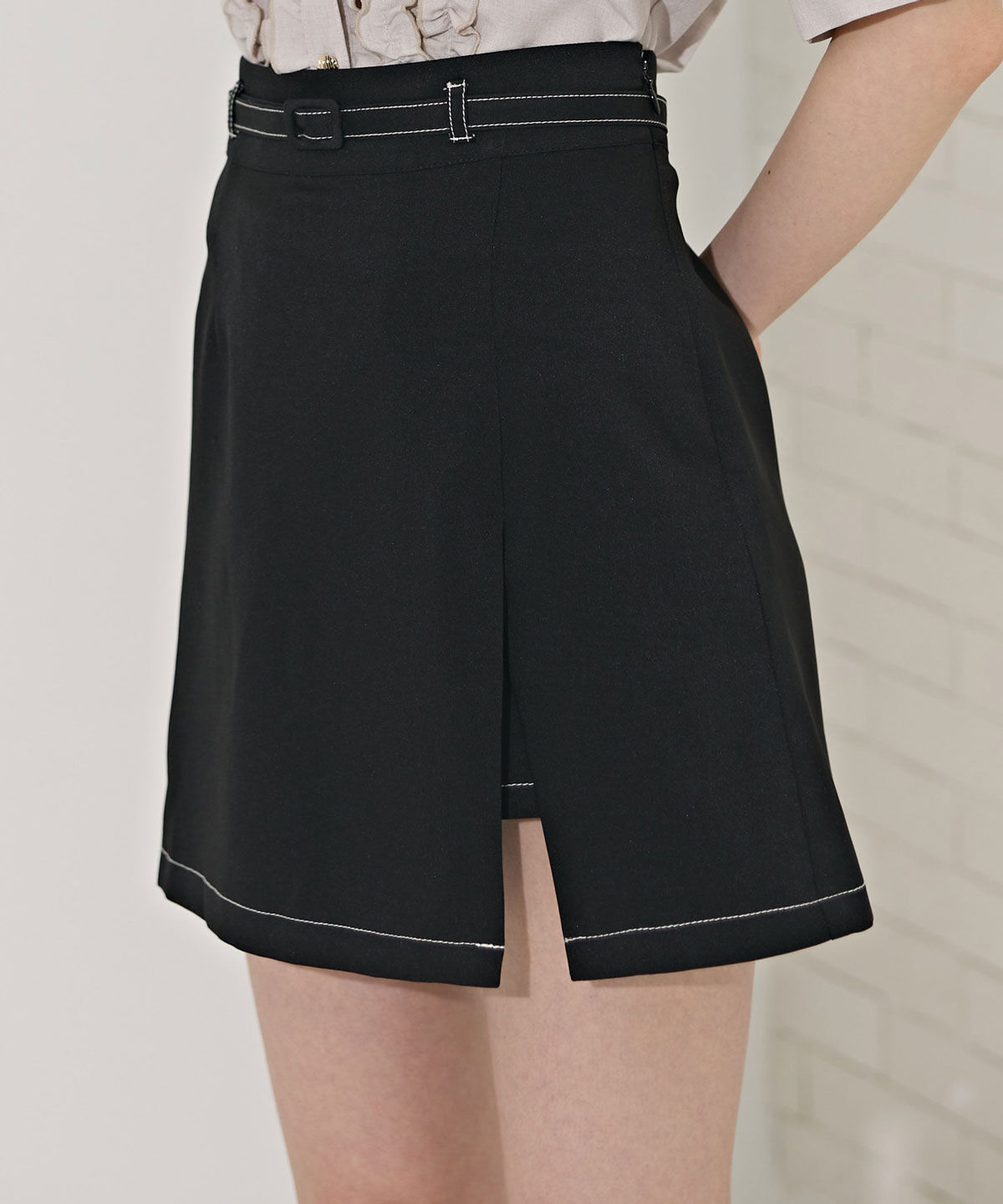 REDYAZEL「コントラストステッチミニスカート」|台形|