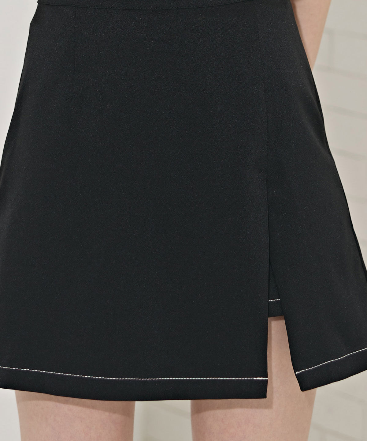 REDYAZEL「コントラストステッチミニスカート」|台形|