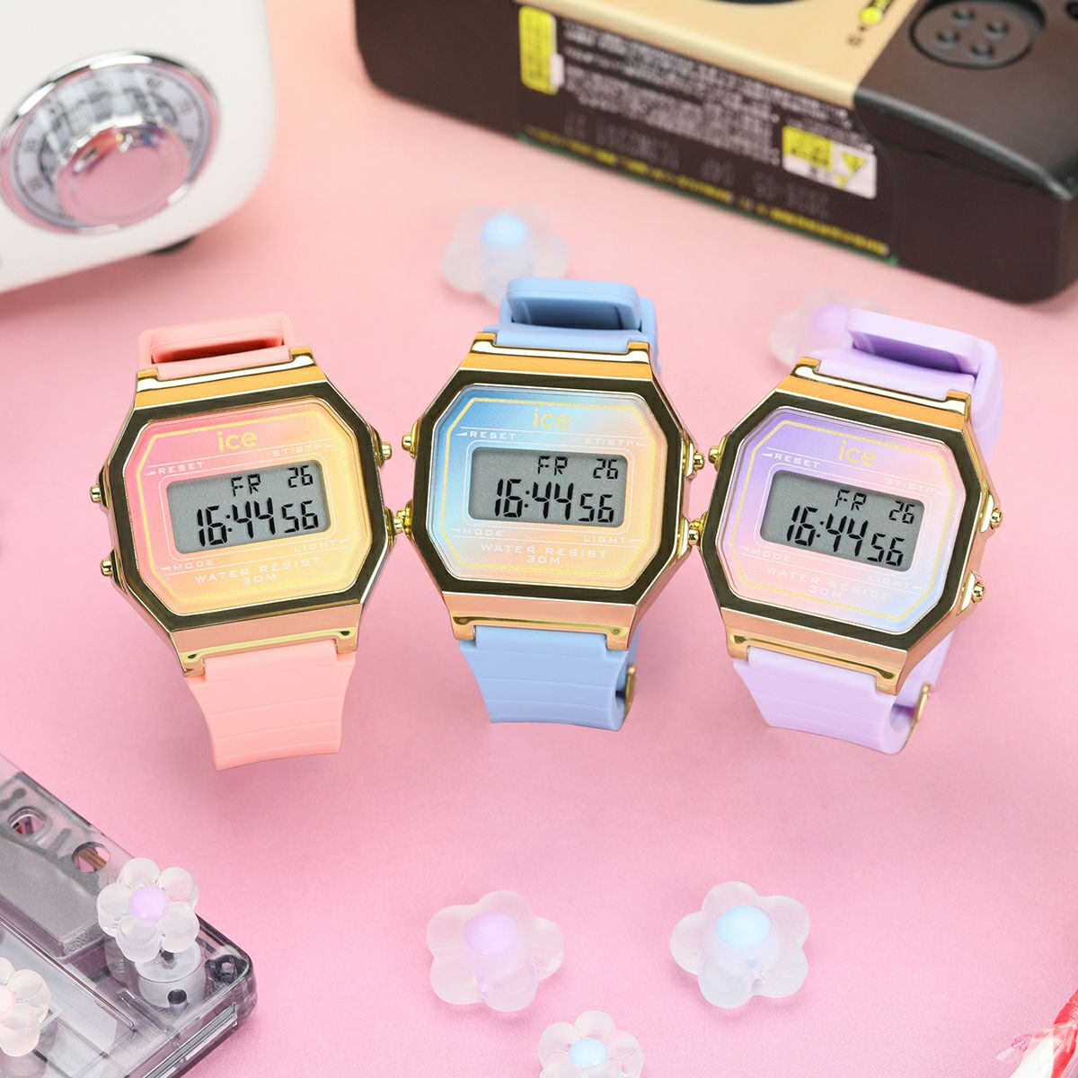 ICE-WATCH「〈ICE-WATCH(ｱｲｽｳｫｯﾁ)〉ICE digit retro ｺｰﾗﾙﾄﾞﾘｰﾑｽｹｰﾌﾟ ｽﾓｰﾙ」|腕時計|