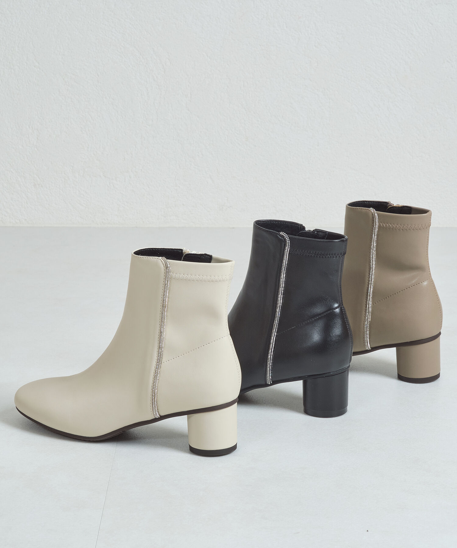 WA Oriental TRaffic「●2024秋冬新作●ラインストーン切替ショートブーツ/42404」|ショートブーツ|