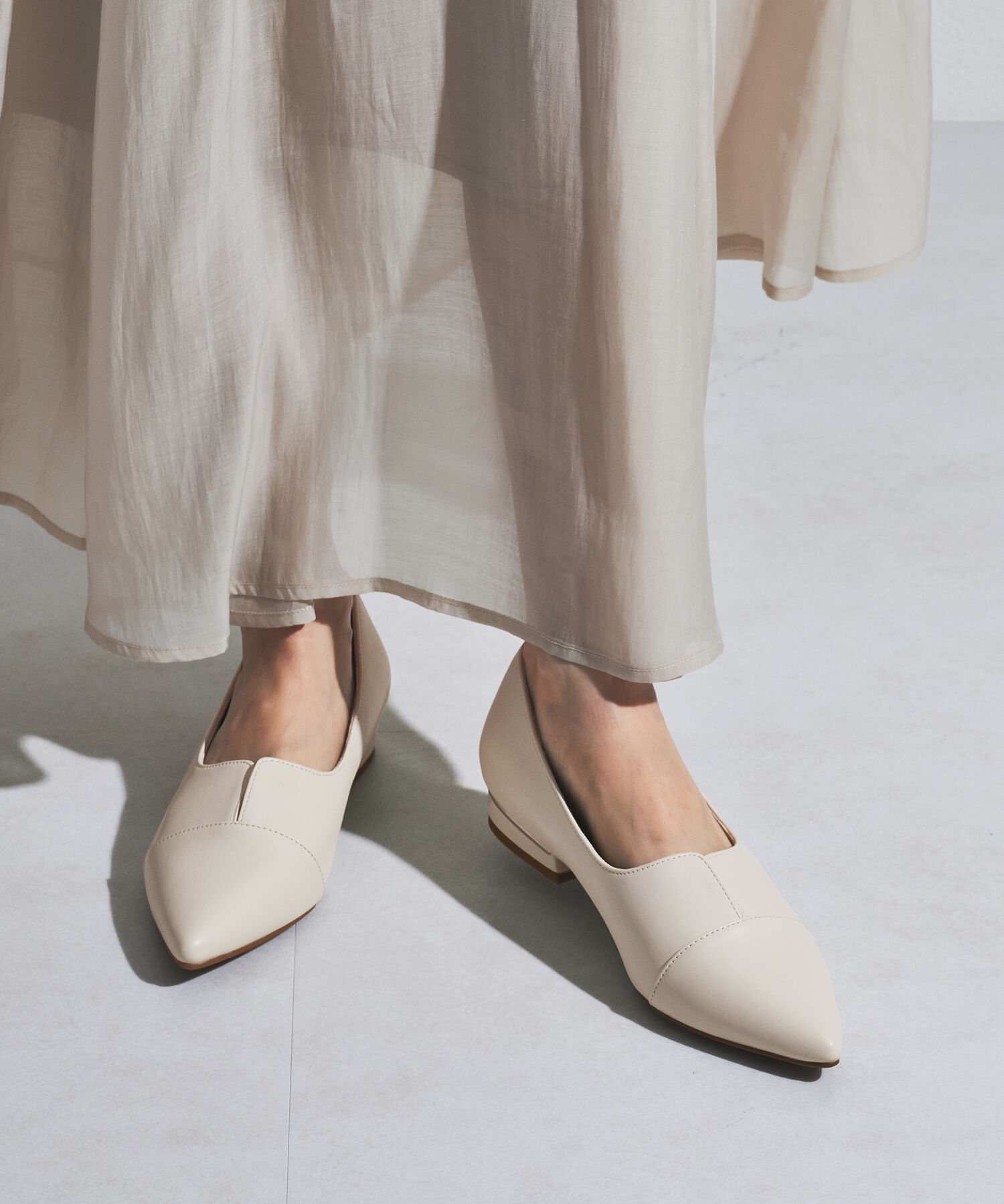 ORiental TRaffic「【WEB限定】メタリックライン フラット パンプス /45303 スリットパンプス 通勤靴」|パンプス|