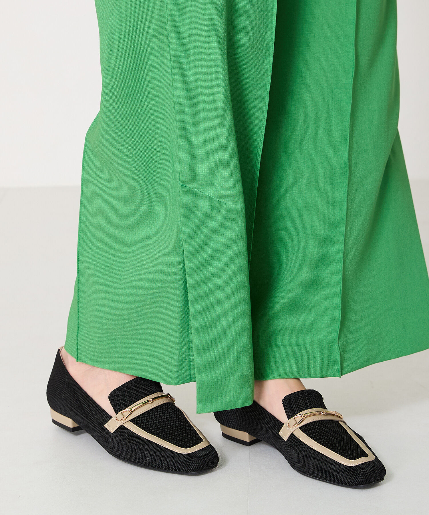 WA Oriental TRaffic「●2025春夏新作●ビットモチーフニットローファー/52102 ローファー 軽い ニット 人気 トレンド 売れてる」|パンプス|BLACK