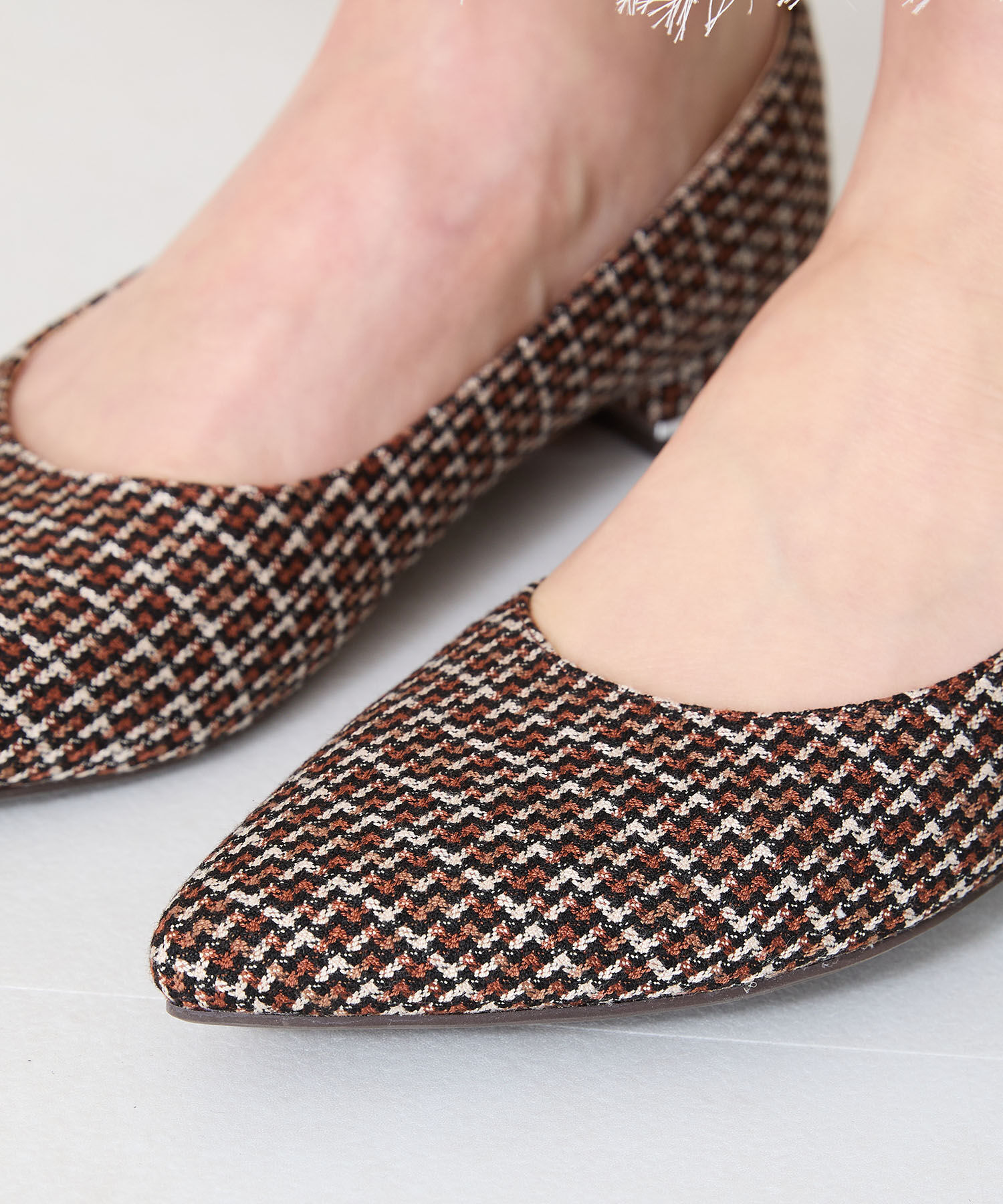 ORiental TRaffic「【跳べるパンプス/シリーズ累計１５０万足突破】メタリックライン フラット /R-3218 パンプス クッション」|パンプス|