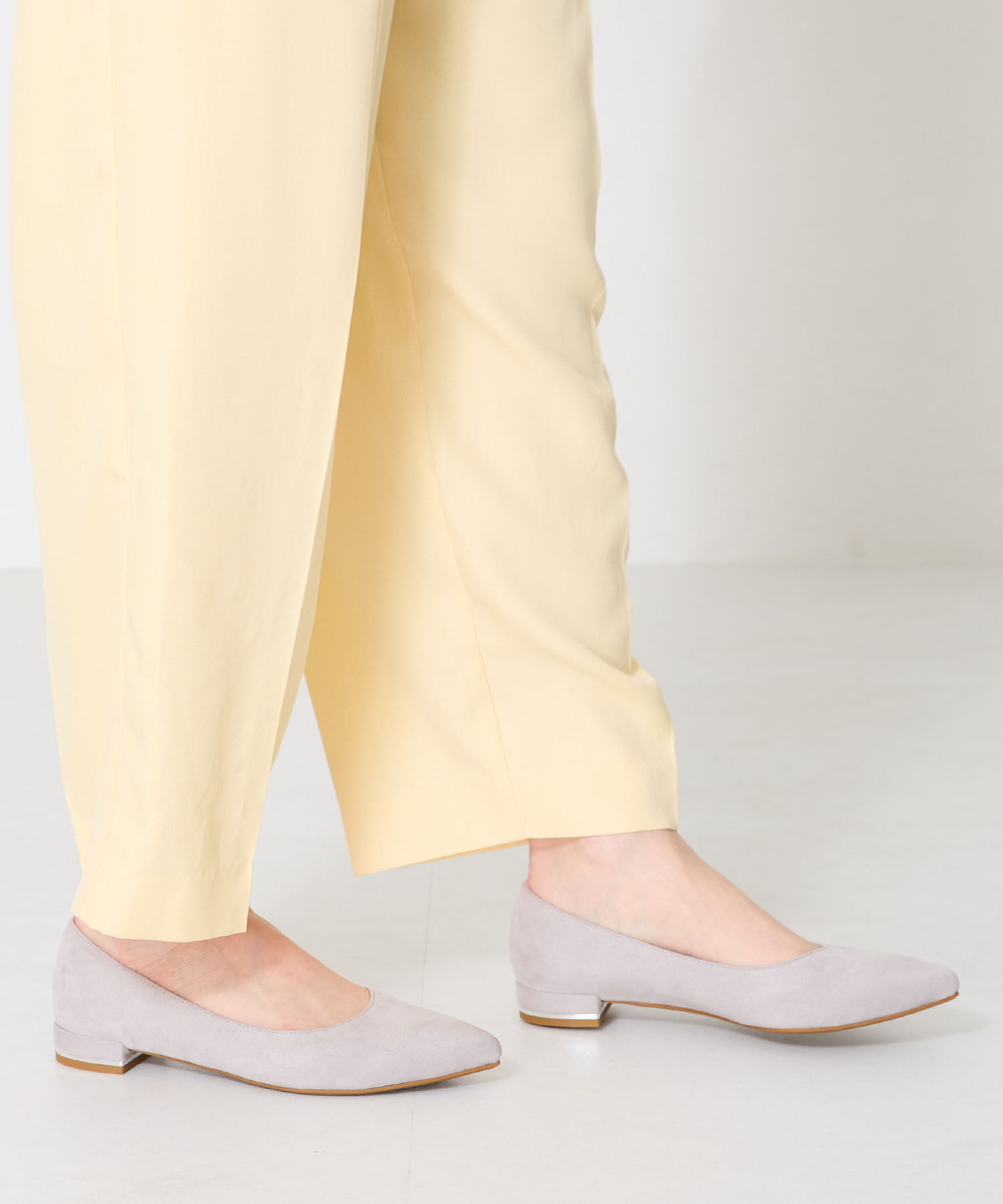 ORiental TRaffic「【跳べるパンプス/シリーズ累計１５０万足突破】メタリックライン フラット /R-3218 パンプス クッション」|パンプス|