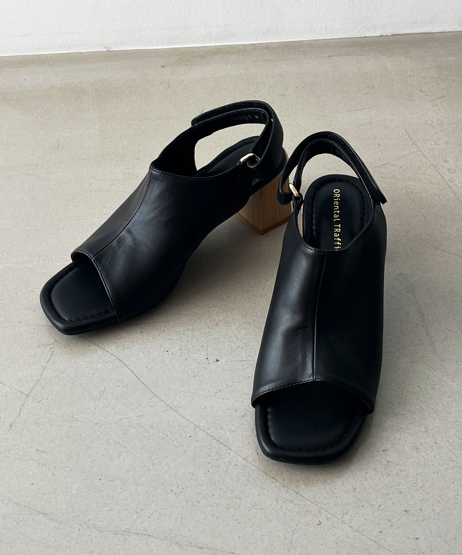 ORiental TRaffic「●2025春夏新作●甲深ソフトレザーサンダル/51205 サンダル トレンド 人気 売れてる クッション」|サンダル|