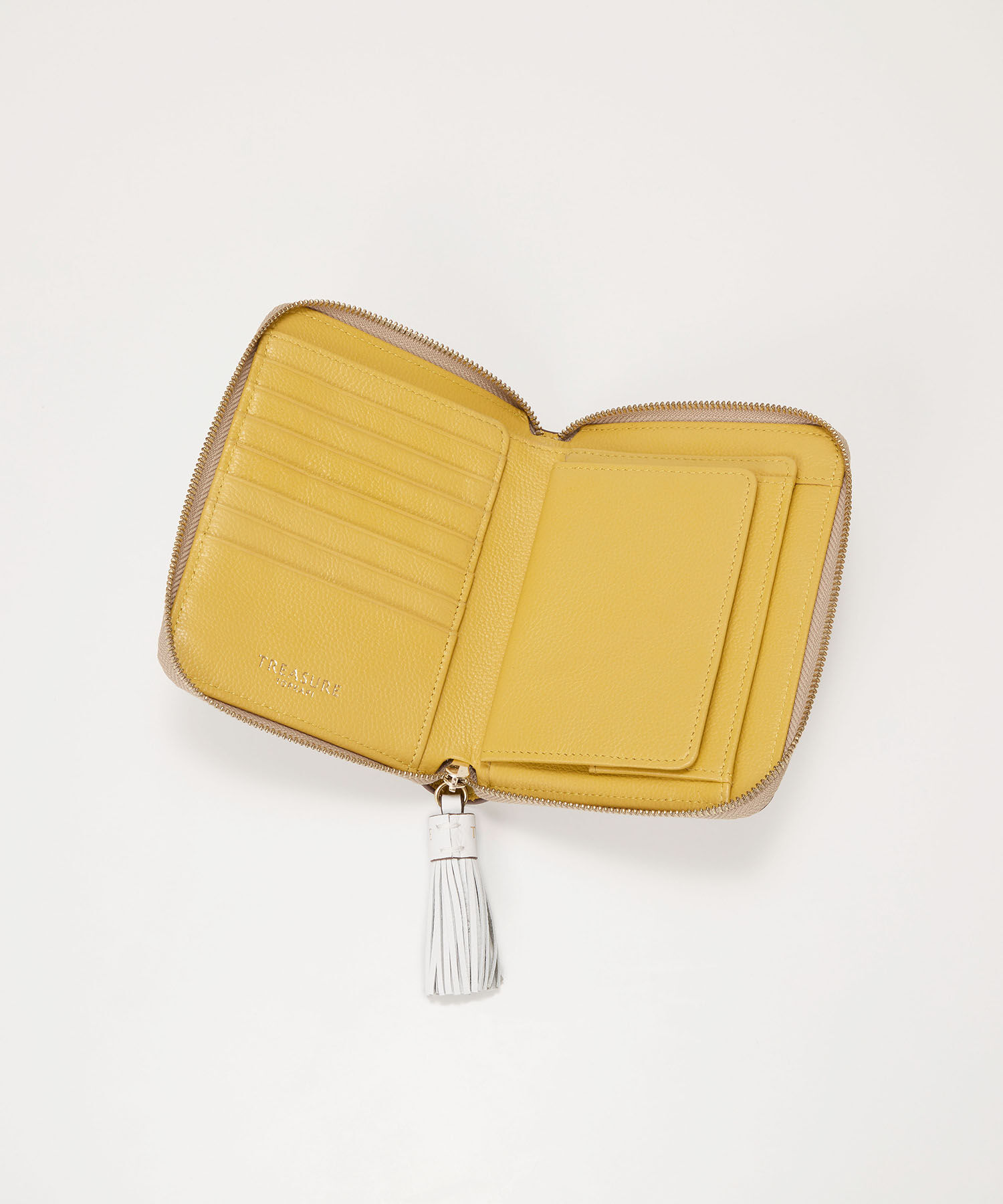 TOPKAPI TREASURE「【TREASURE TOPKAPI】シュリンクレザー タッセル プリント ラウンド 二つ折り財布 / パスポート ケース」|財布|