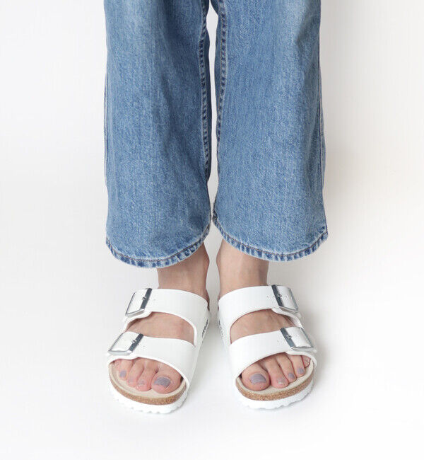 BIRKENSTOCK「【ビルケンシュトック】アリゾナ/ホワイト ビルコフロー/サンダル メンズ レディース」|サンダル|