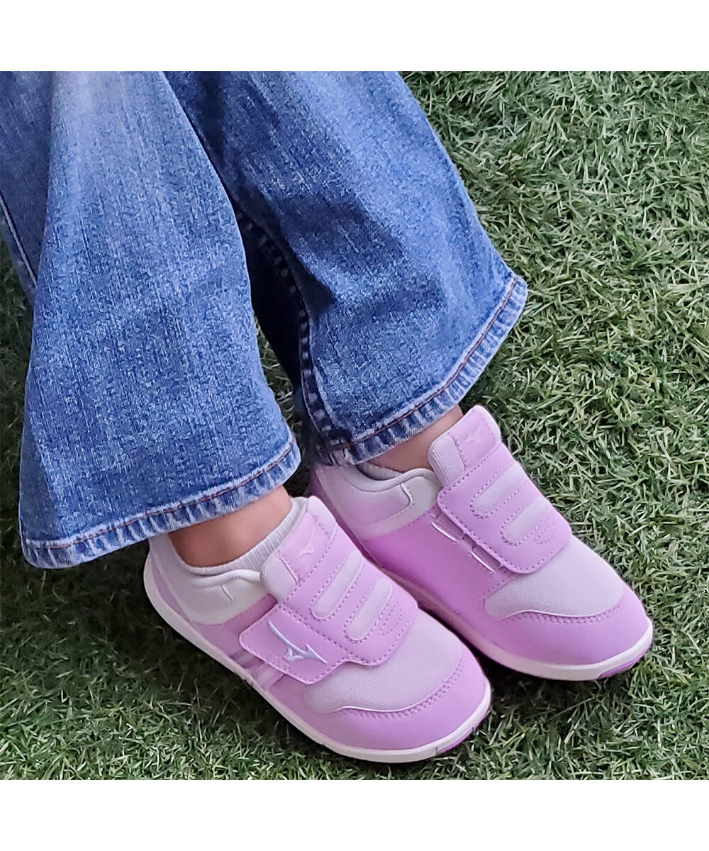 MIZUNO「ミズノプレモア キッズ2(キッズシューズ)」|スニーカー|パープル