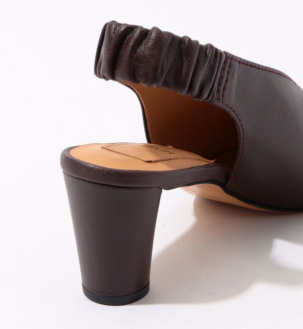 TOMORROWLAND GOODS「HENRI EN VARGO MONICA バックベルトパンプス」|パンプス|