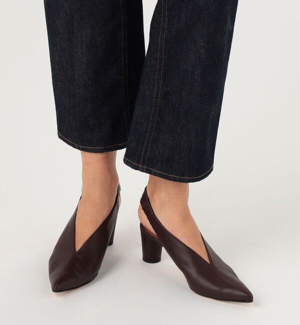 TOMORROWLAND GOODS「HENRI EN VARGO MONICA バックベルトパンプス」|パンプス|