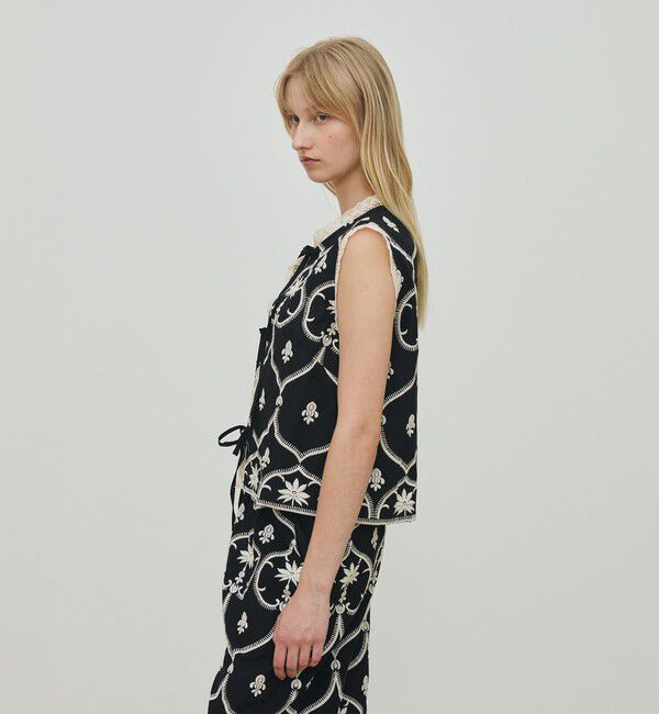 TOMORROWLAND GOODS「Devotion TWINS エンブロイダリージレ」|ベスト・ジレ|