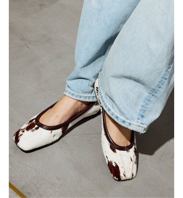 GRISE「《予約》GRISEレザースクエアプリーツフラット」|その他|