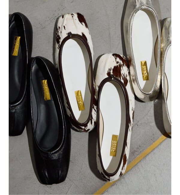 GRISE「《予約》GRISEレザースクエアプリーツフラット」|その他|