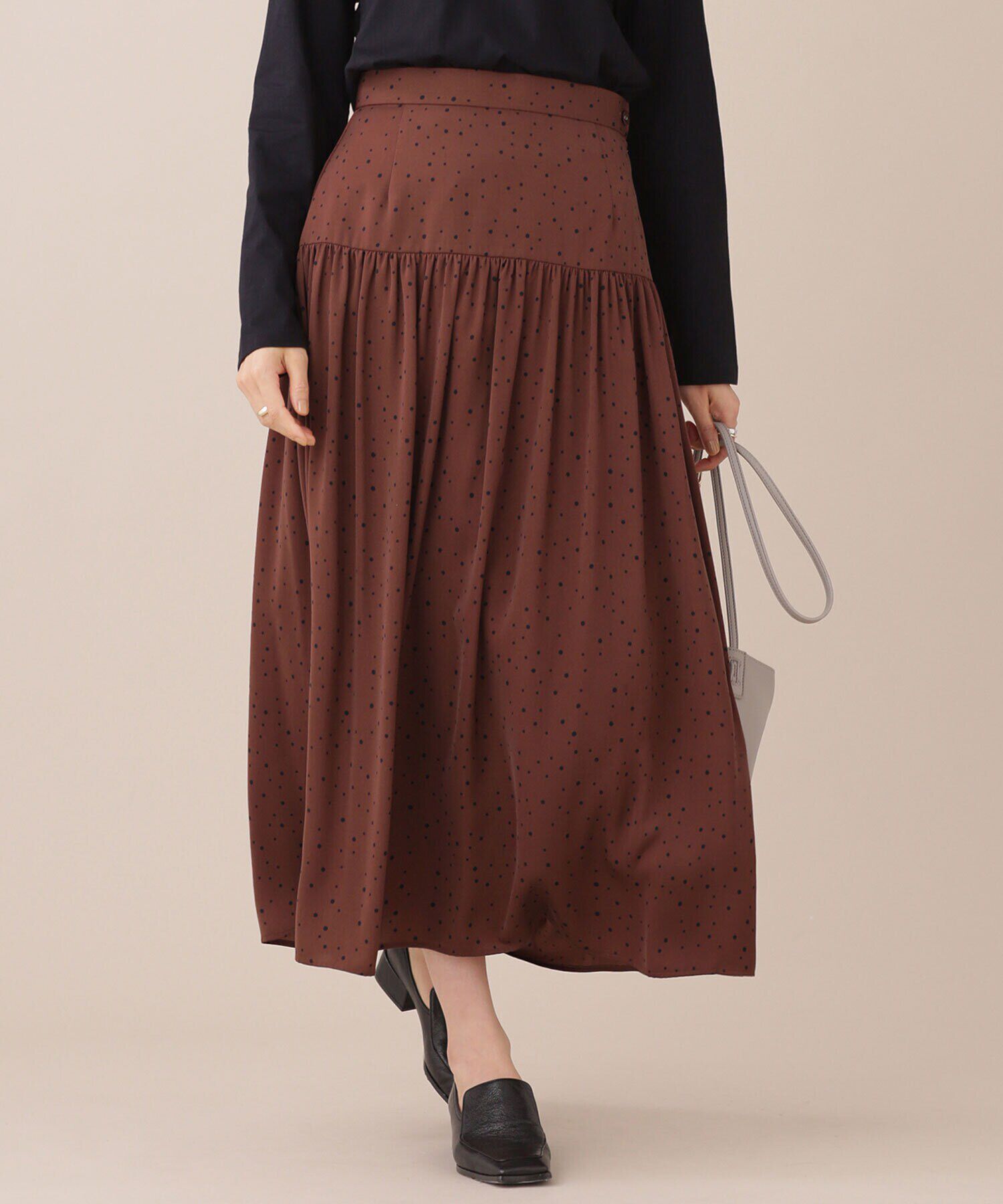 nano･universe「ランダムドットティアードスカート」|スカート|ブラウン