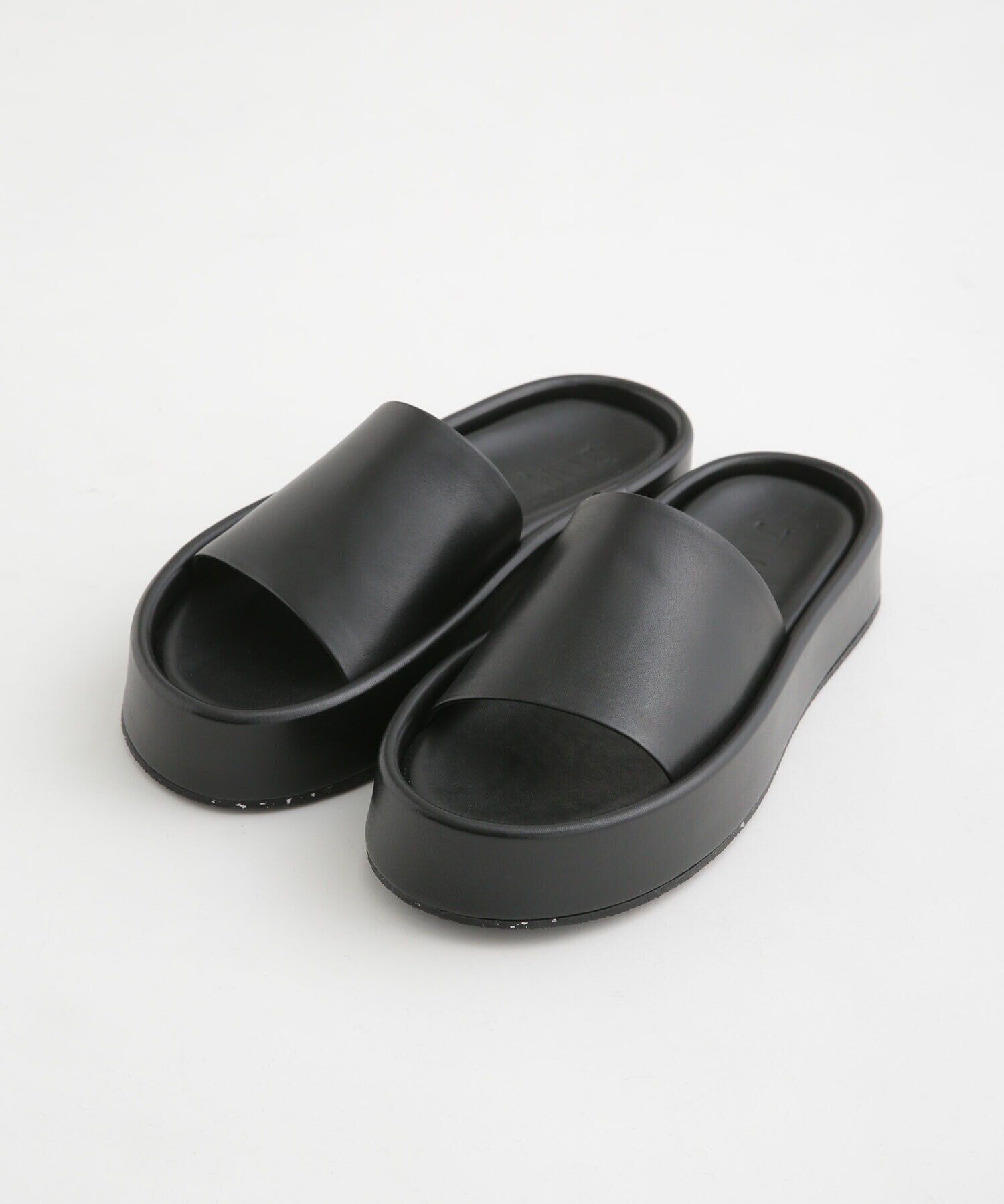 nano･universe「JVAM/コンフォートフラットサンダル」|サンダル|