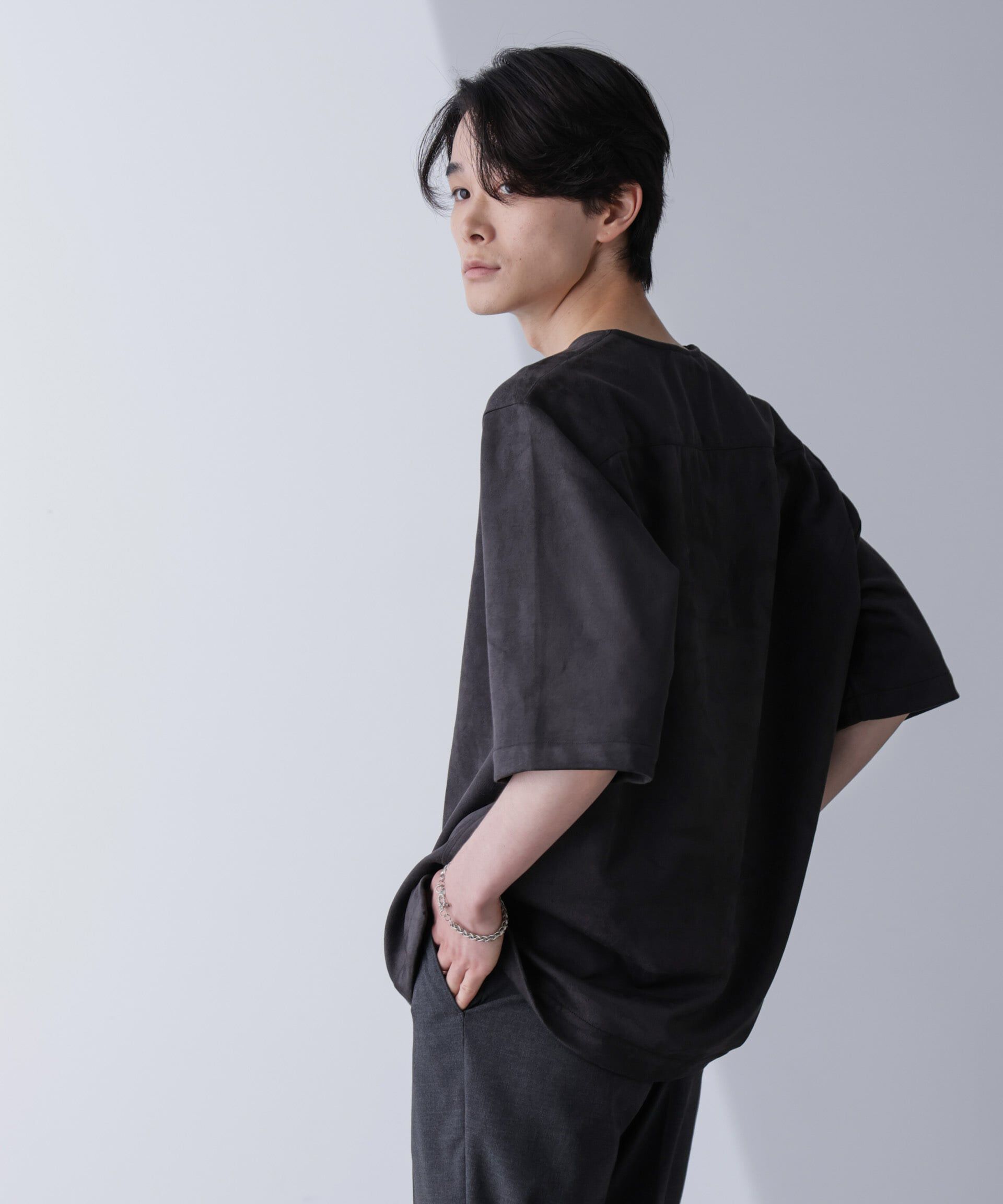 nano･universe「フェイクスエードリラックスTシャツ 半袖」|Tシャツ・カットソー|