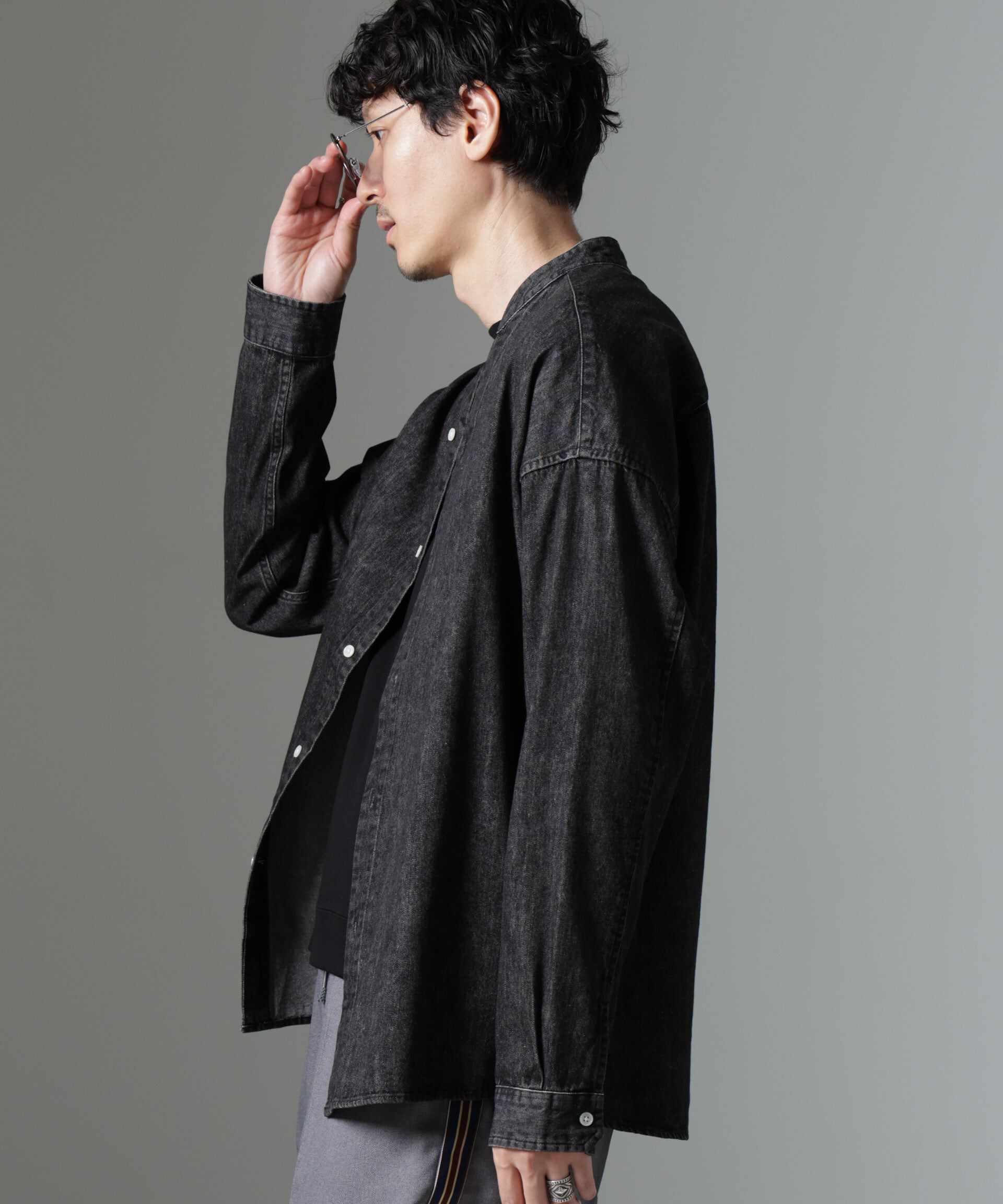 nano･universe「「大人のワイドシャツ」バンドカラーデニム 長袖」|シャツ・ブラウス|ブラック