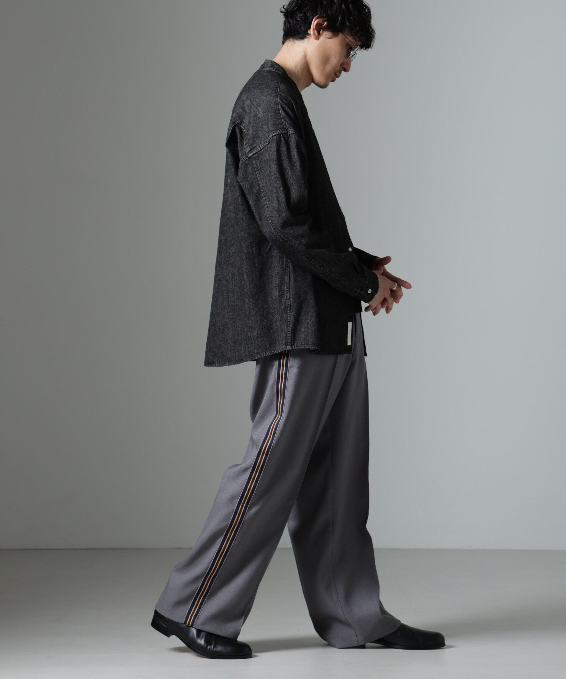 nano･universe「「大人のワイドシャツ」バンドカラーデニム 長袖」|シャツ・ブラウス|