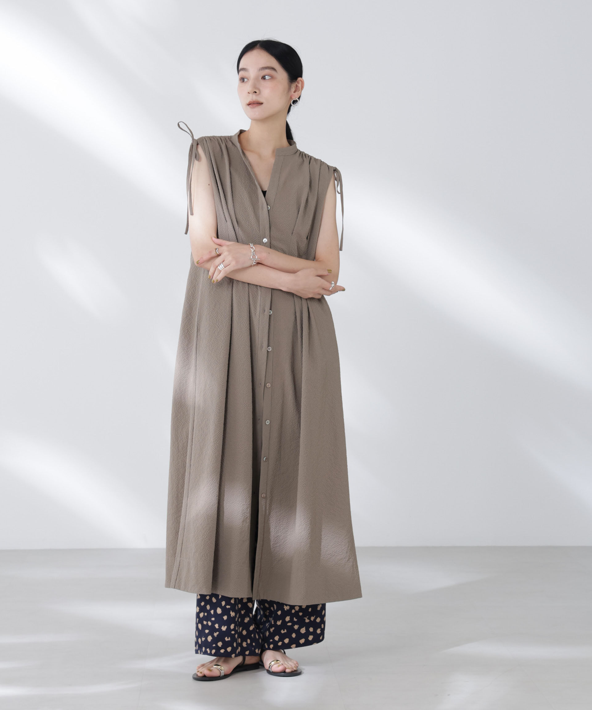 nano･universe「リボンドロストサッカーシャツワンピース」|ワンピース|モカ3