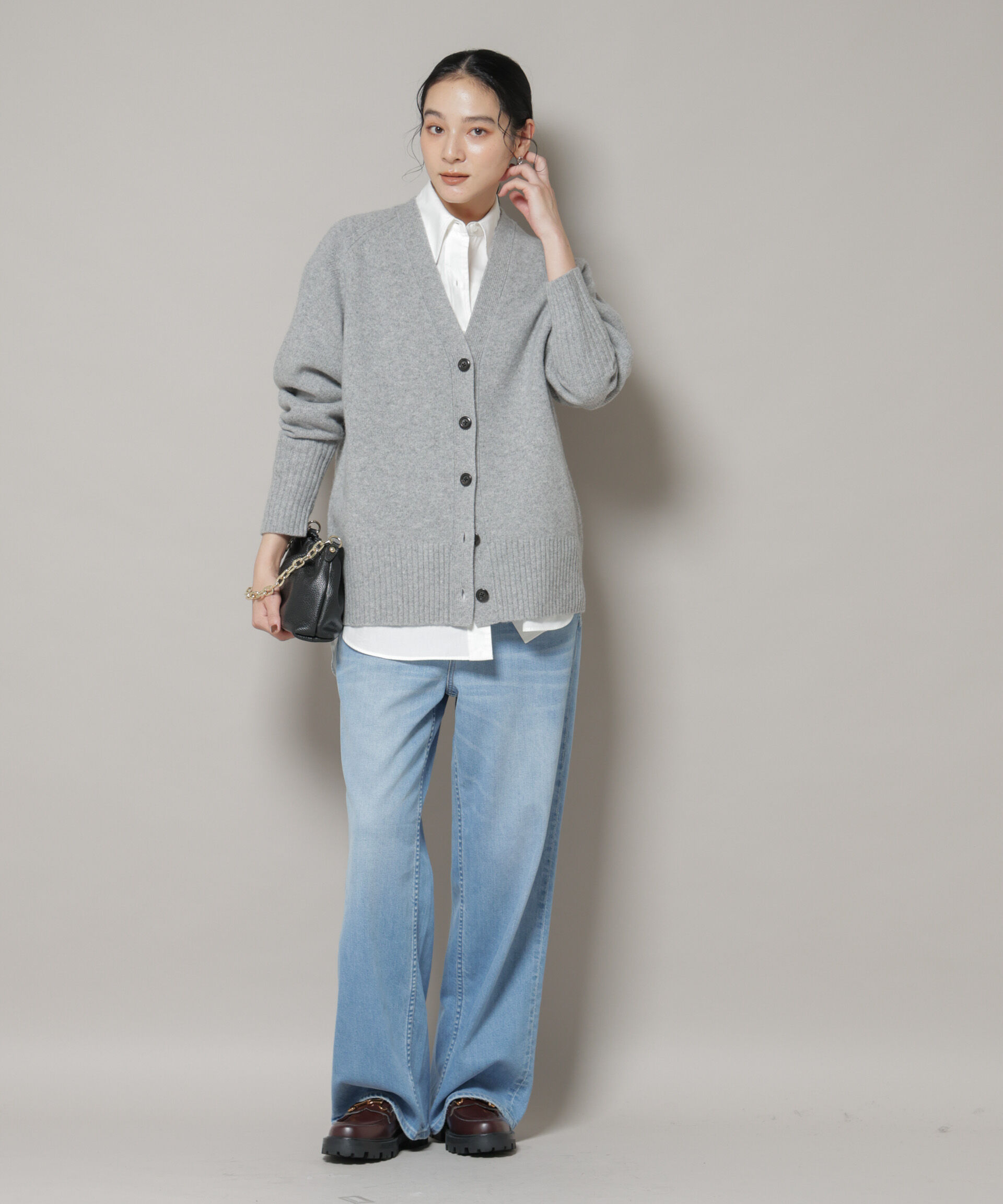 nano･universe「AQUAウールカシミヤVネックカーディガン」|ニット・セーター|