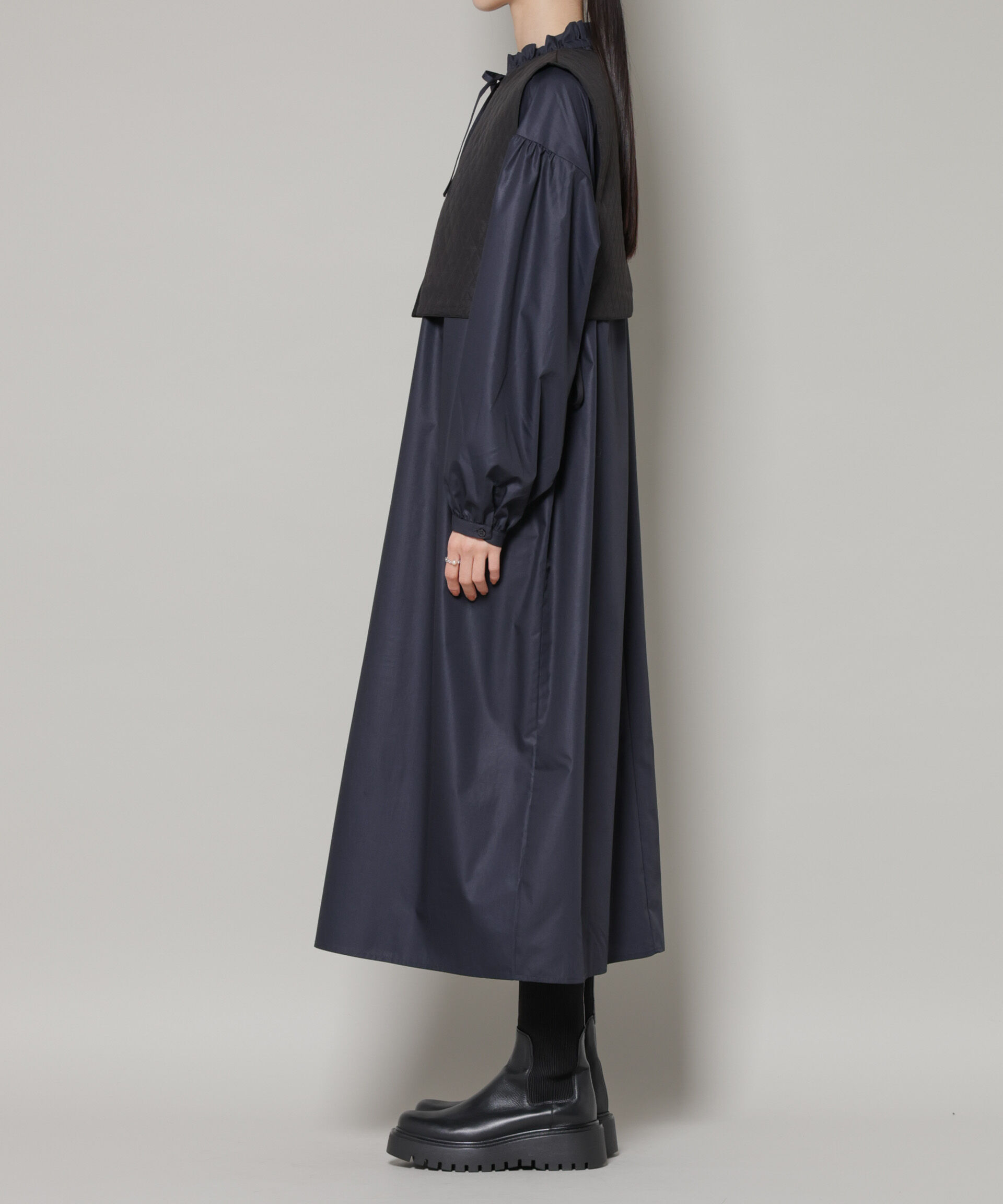 nano･universe「キルティングベスト&times;ギャザーワンピース アンサンブルセット」|ワンピース|