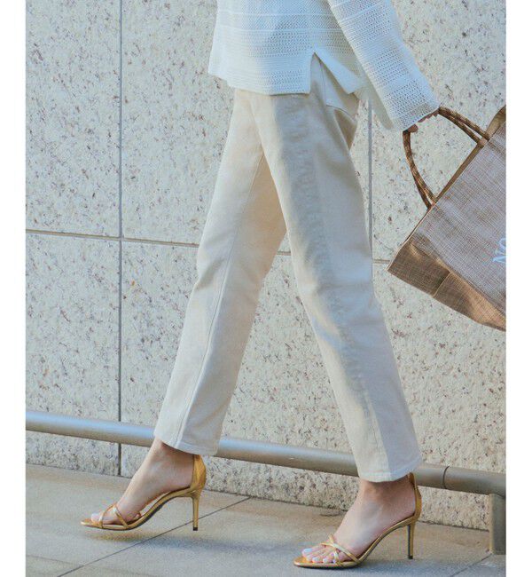 23区「【CLASSY.6月号掲載】23区DENIM ボーイフィット パンツ」|デニム|アイボリー系