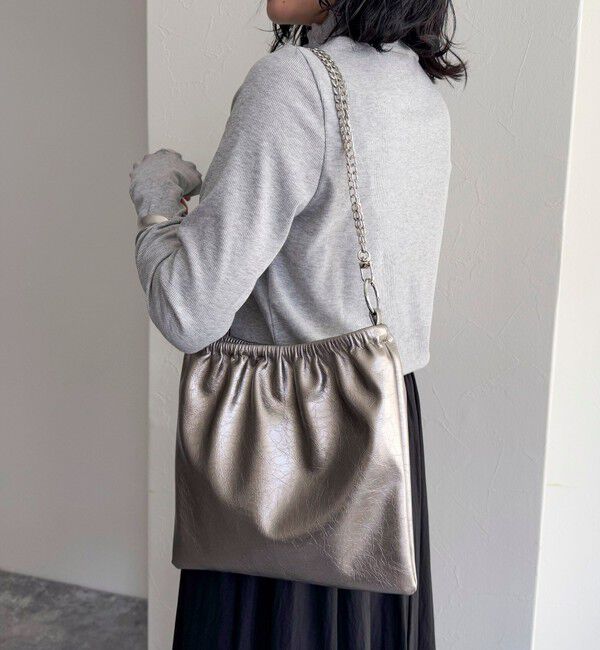 fredy emue「チェーン＆ワンハンドルギャザーバッグ」|ショルダー・メッセンジャー|