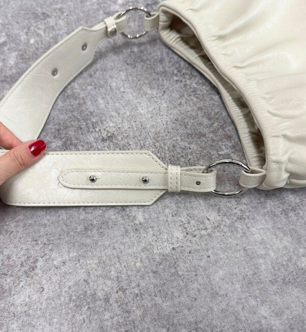 fredy emue「チェーン＆ワンハンドルギャザーバッグ」|ショルダー・メッセンジャー|