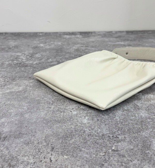 fredy emue「チェーン＆ワンハンドルギャザーバッグ」|ショルダー・メッセンジャー|