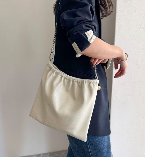 fredy emue「チェーン＆ワンハンドルギャザーバッグ」|ショルダー・メッセンジャー|