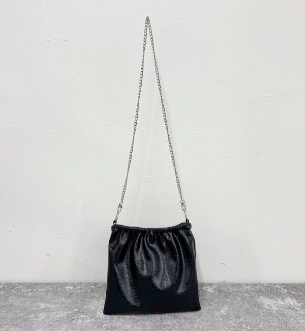 fredy emue「チェーン＆ワンハンドルギャザーバッグ」|ショルダー・メッセンジャー|