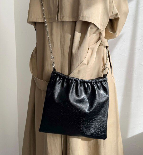 fredy emue「チェーン＆ワンハンドルギャザーバッグ」|ショルダー・メッセンジャー|