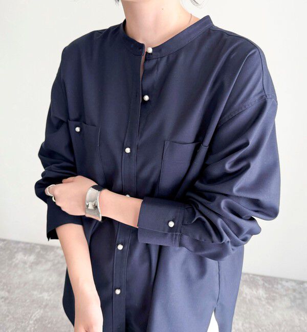 fredy emue「《セットアップ対応》TRパール釦バンドカラーシャツ」|シャツ・ブラウス|