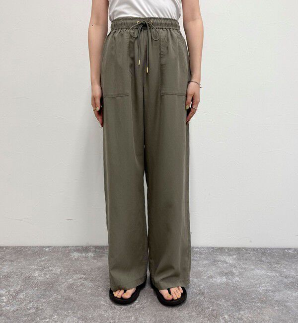 fredy emue「シルキーリネンイージーパンツ」|チノ|