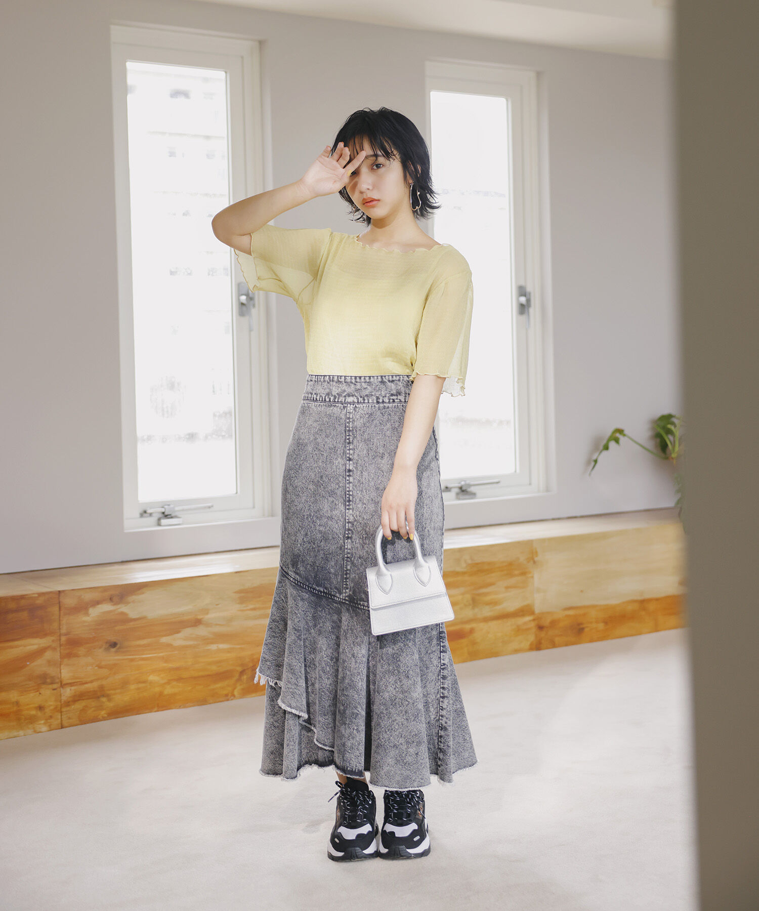 vis-a-vis「【WEB限定】インナーキャミ付きシアー楊柳プルオーバー」|シャツ・ブラウス|