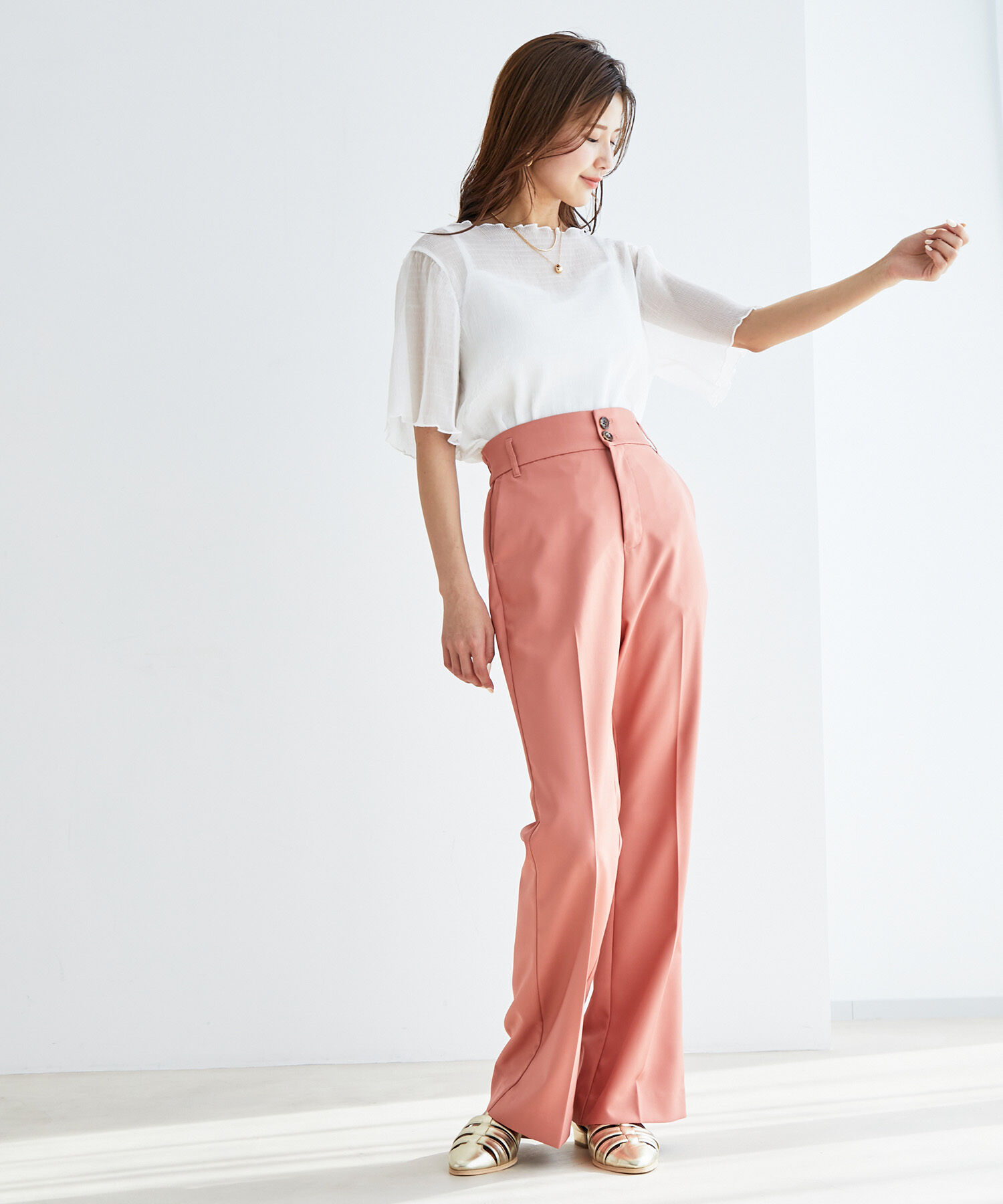 vis-a-vis「【WEB限定】インナーキャミ付きシアー楊柳プルオーバー」|シャツ・ブラウス|