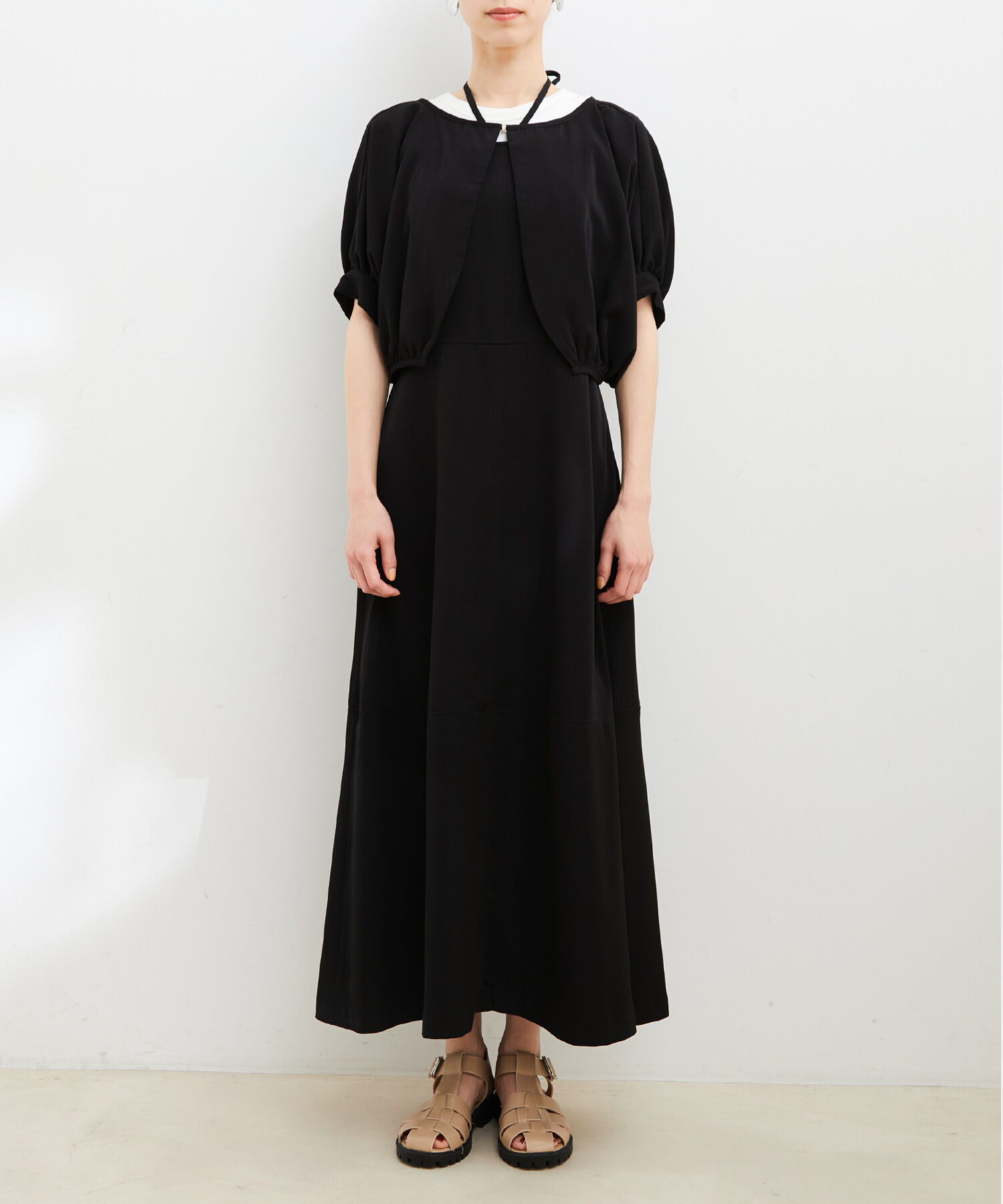 VIS「【洗える・防シワ】ボレロ＆ホルターネック付きキャミワンピース」|ワンピース|