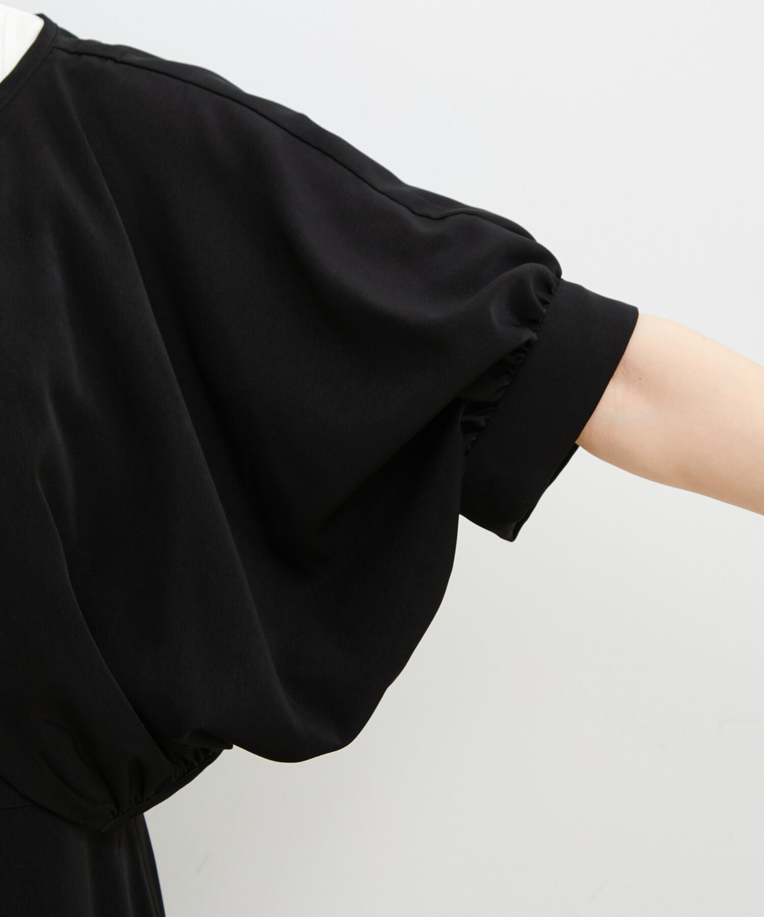 VIS「【洗える・防シワ】ボレロ＆ホルターネック付きキャミワンピース」|ワンピース|