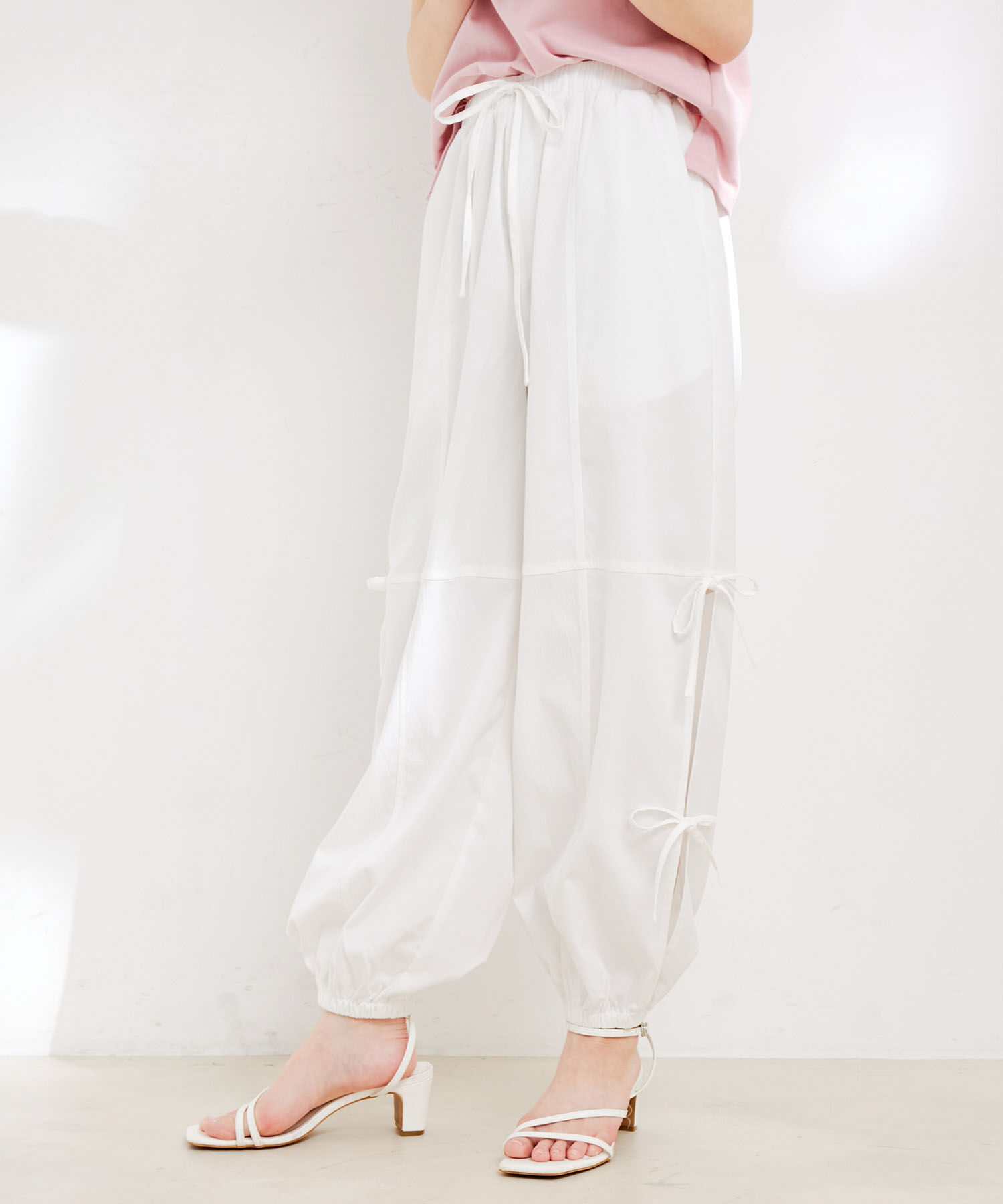 VIS「【洗える】サイドスリットリボンパンツ」|カーゴ|