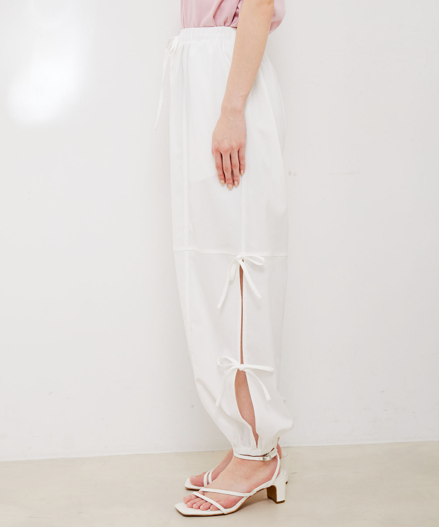 VIS「【洗える】サイドスリットリボンパンツ」|カーゴ|