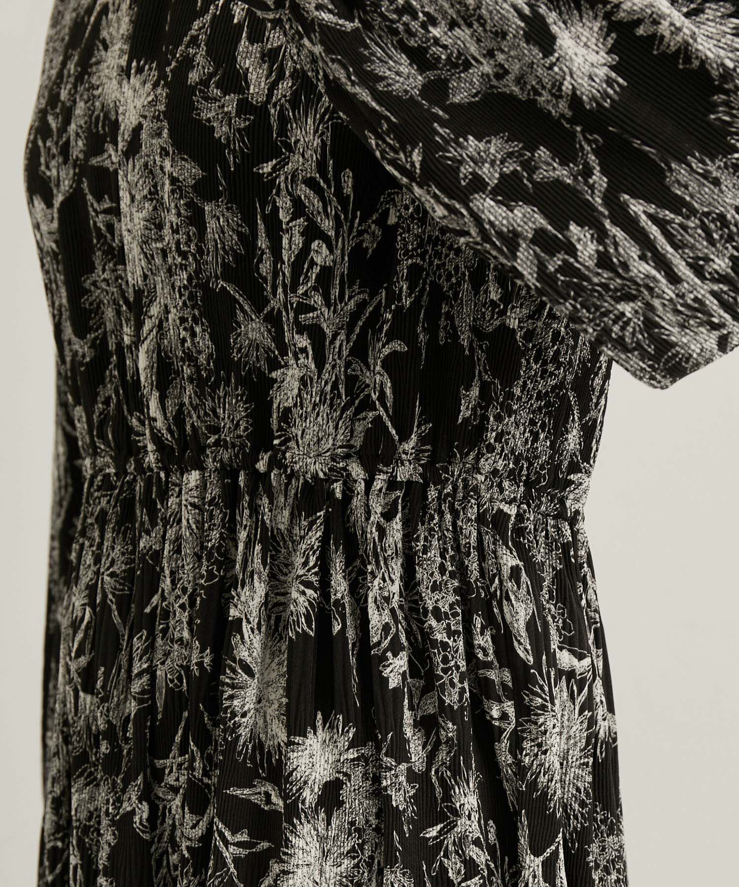 Rope&rsquo;Picnic「【emur/エミュール】プリーツフラワープリントワンピース」|ワンピース|