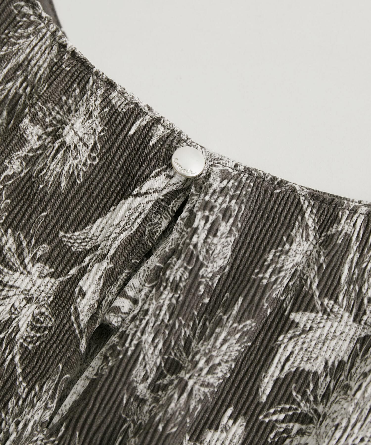 Rope&rsquo;Picnic「【emur/エミュール】プリーツフラワープリントワンピース」|ワンピース|