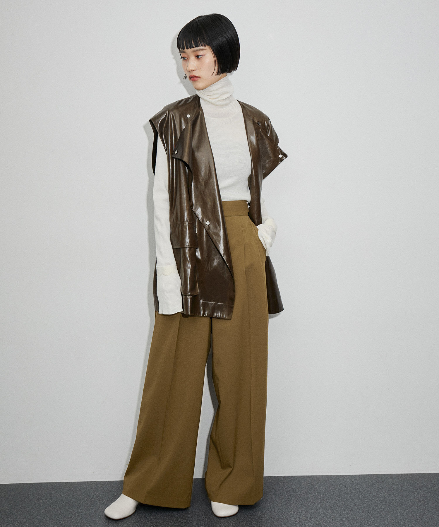 ADAM ET ROPE'「【サステナブル】2タックワイドスラックス」|スラックス|