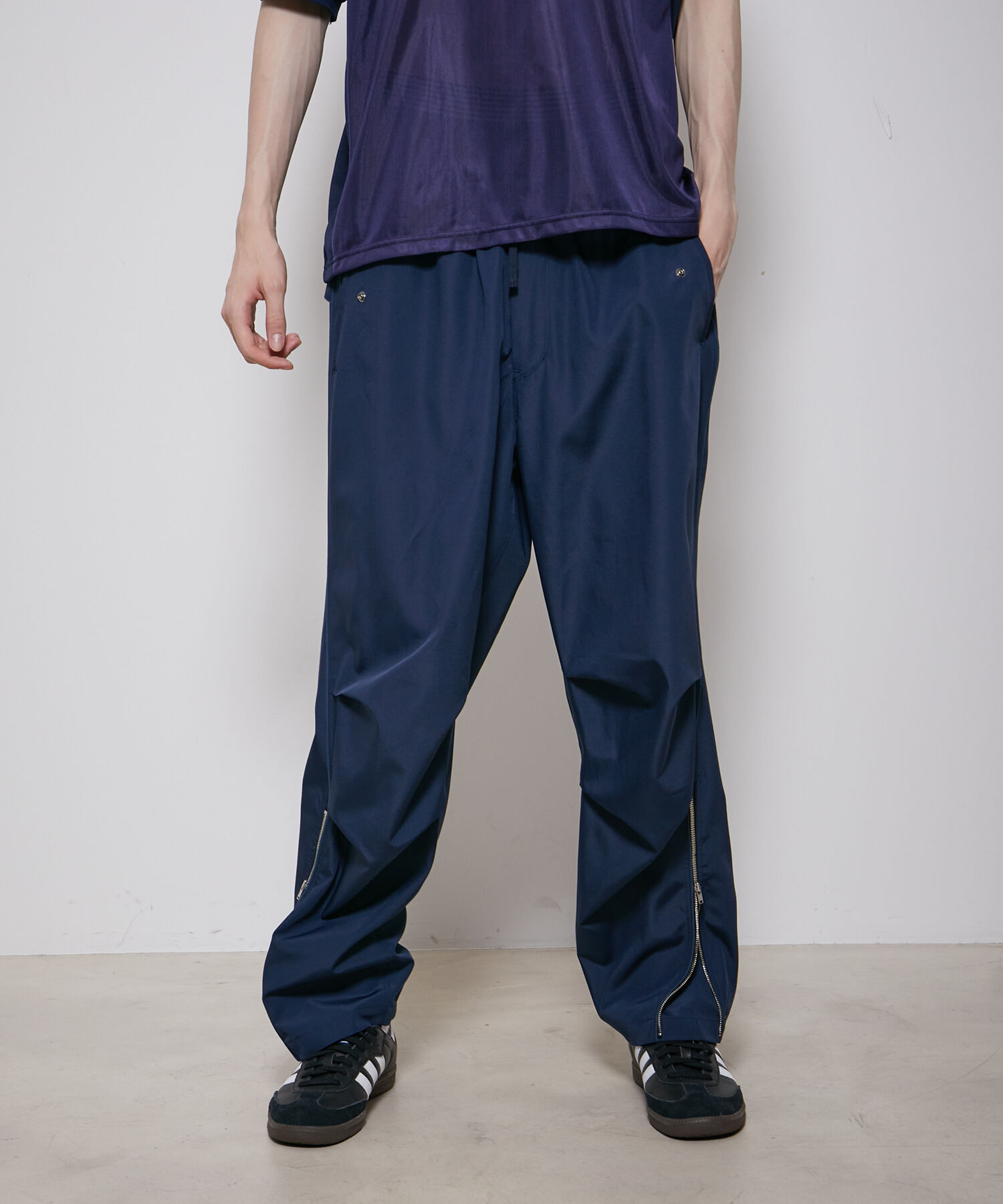 ADAM ET ROPE'「【NIKKE/ニッケ】撥水タフタ ドローストリング ワイド トラック パンツ / セットアップ対応 / UNISEX」|その他|