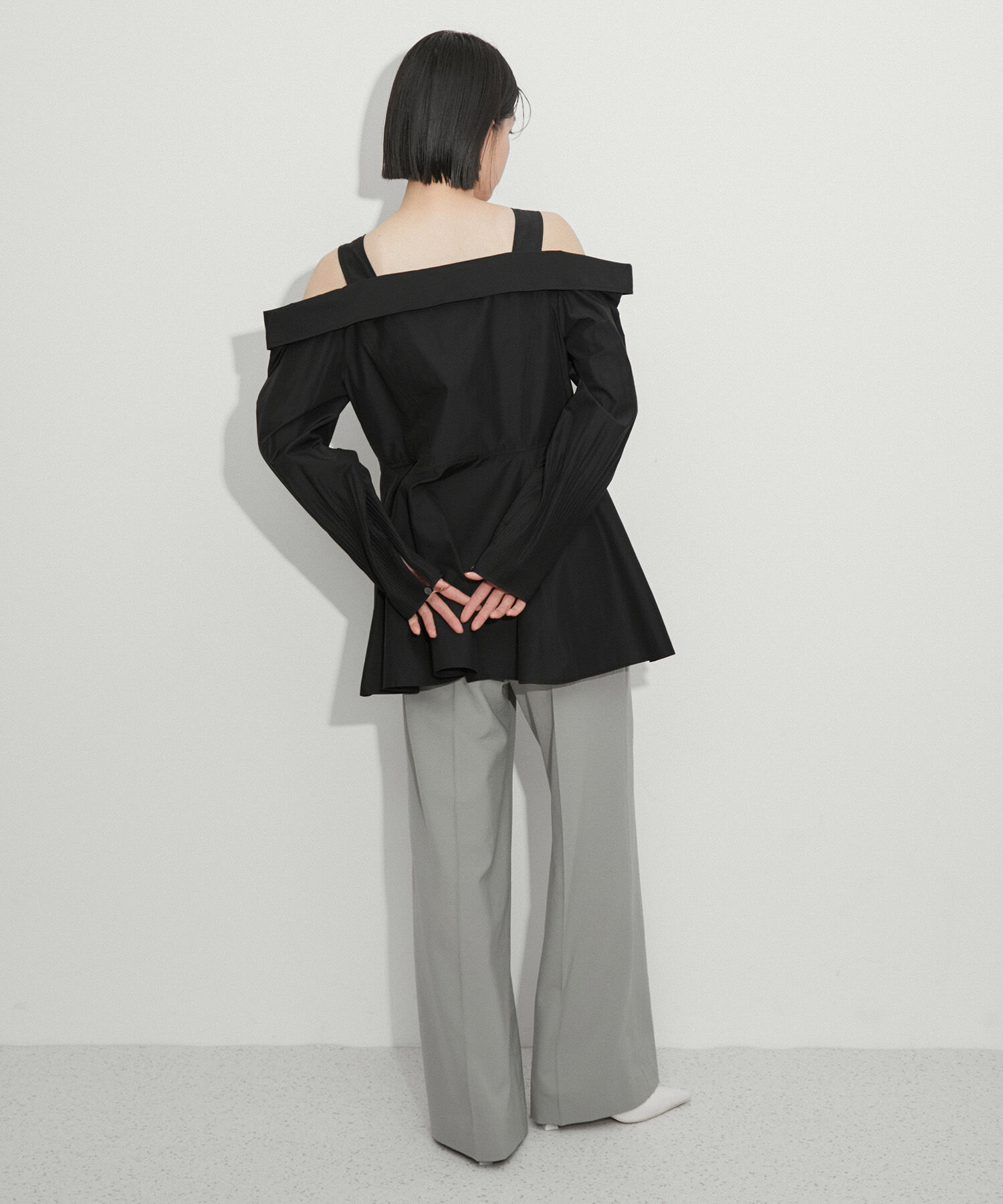 ADAM ET ROPE'「オフショルシャツチュニック」|シャツ・ブラウス|