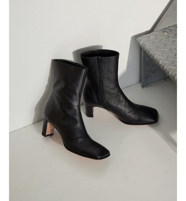 Hoaw.「【Hoaw.】スクエアショートブーツ」|ショートブーツ|ブラック