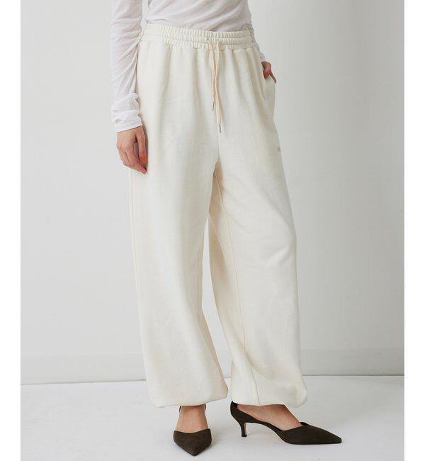  「【THE PAUSE】バルーンスウェットパンツ」|チノ|