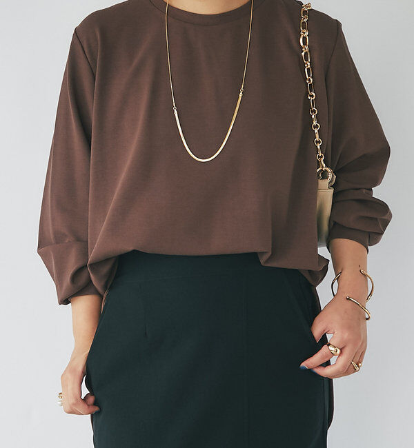  「《楽ちんキレイ見え》ラウンドヘムシンプルロングプルオーバー」|Tシャツ・カットソー|